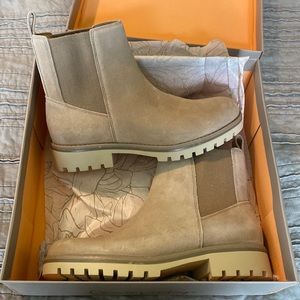 Women’s nude suede size 7 slip on combat boot NEVER WORN